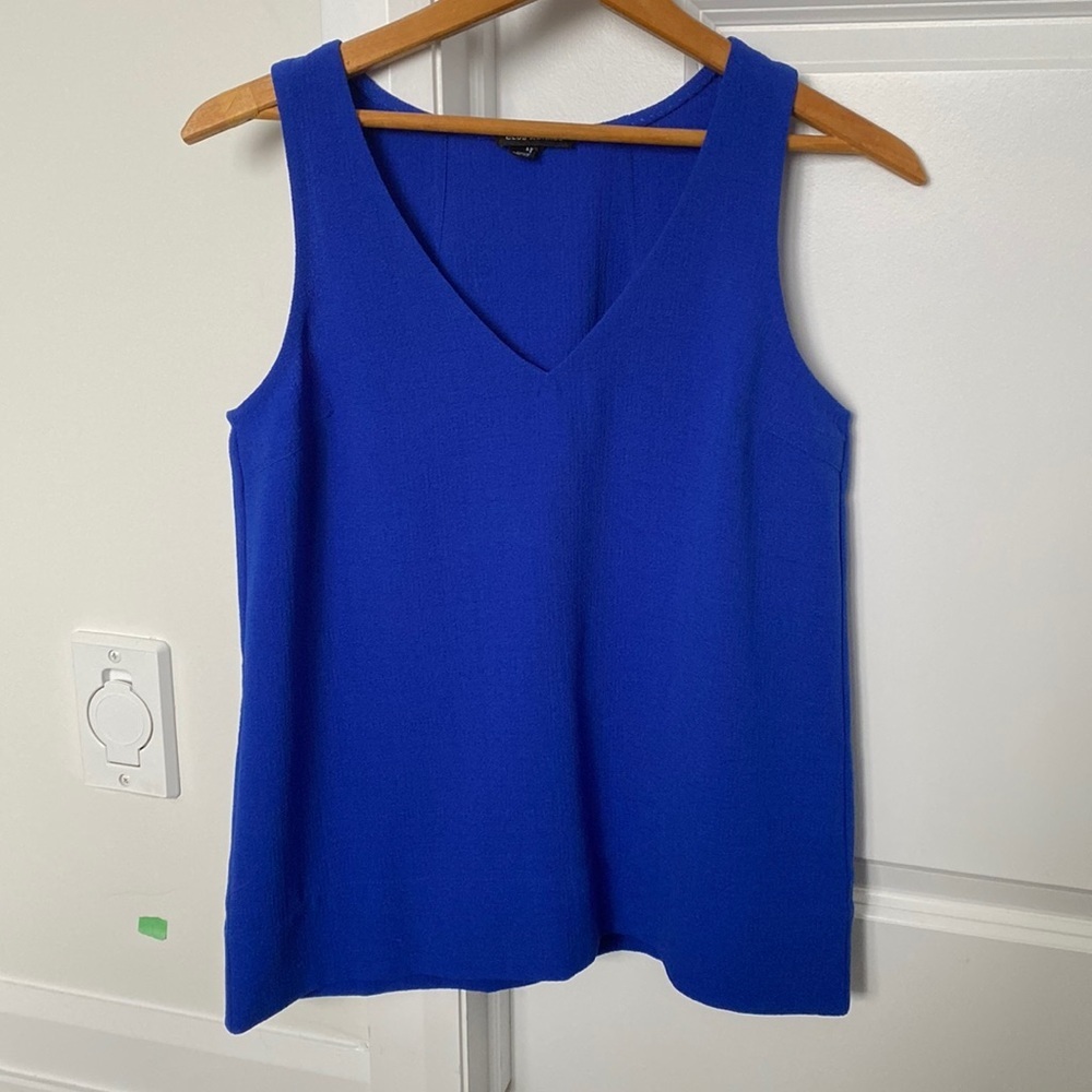 Club Monaco royal blue sleeveless blouse size small - Picture 2 of 7